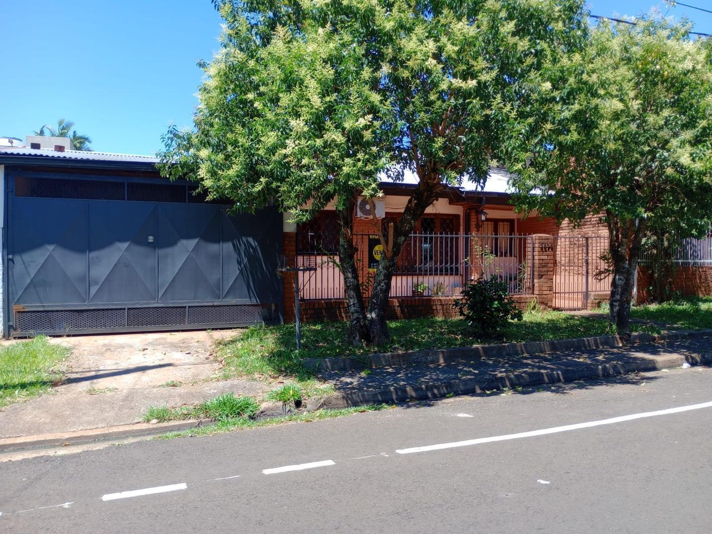 Hermosa Casa A Pasos Del Centro Apto Credito