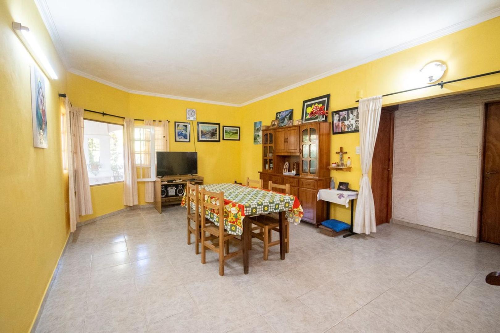 SE VENDE CASA QUINTA 2 DORM EN LAS PALTAS