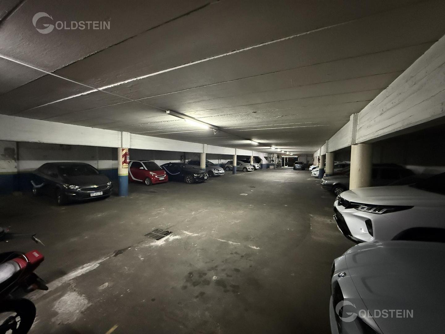 Galpon en Alquiler en Villa del Parque, $ 10.000.000