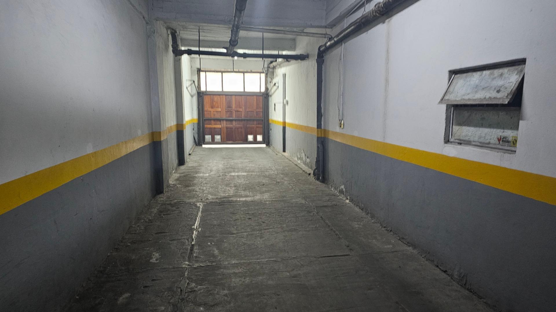 Venta de Cochera doble en Ramos Mejia