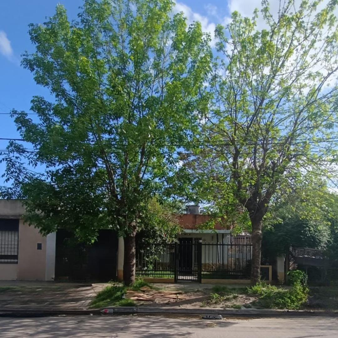 ALQUILER CASA + DEPTO+GALPON