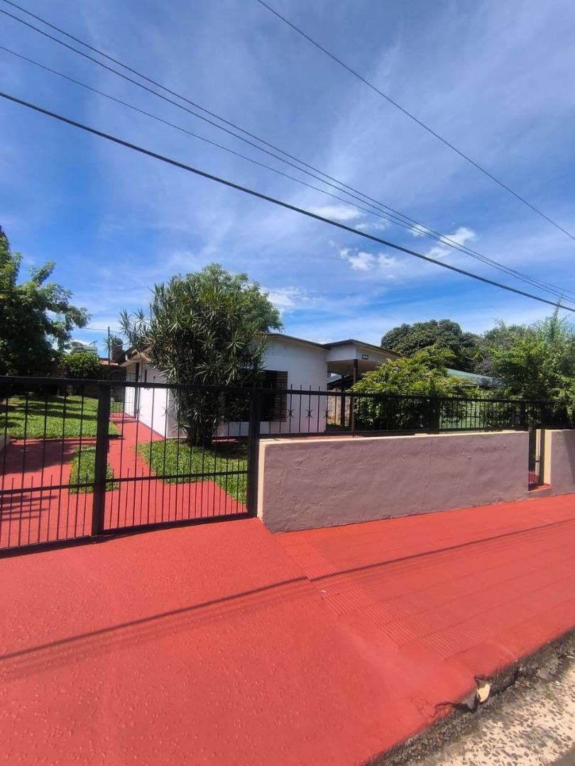HERMOSA CASA DE 3 DORMITORIOS BARRIO BELGRANO