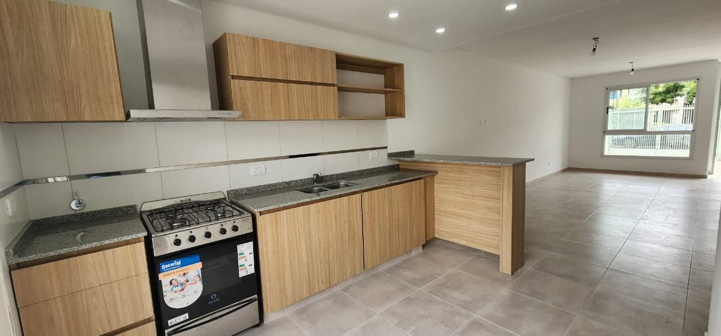 Depto Tipo Casa en Venta de 2 dormitorios