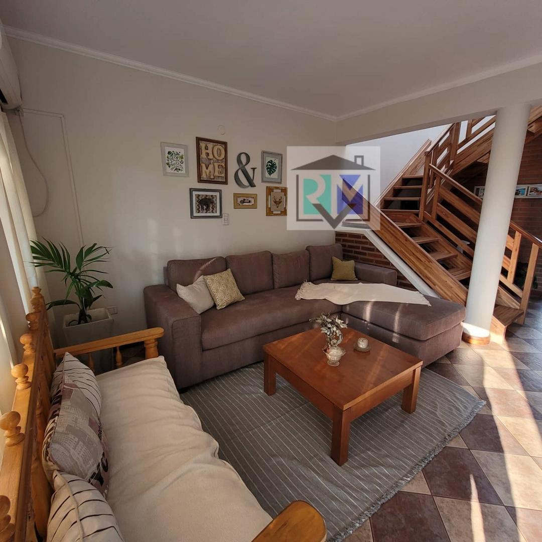 Excelente dúplex zona norte