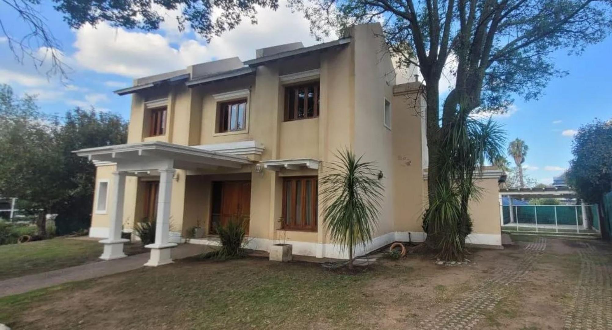 Casa en Venta de 4 dormitorios