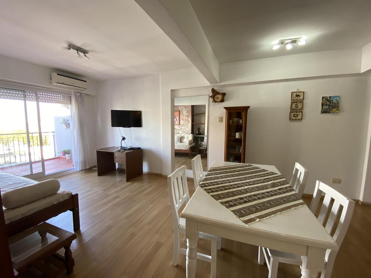 Scalabrini Ortiz  y Honduras