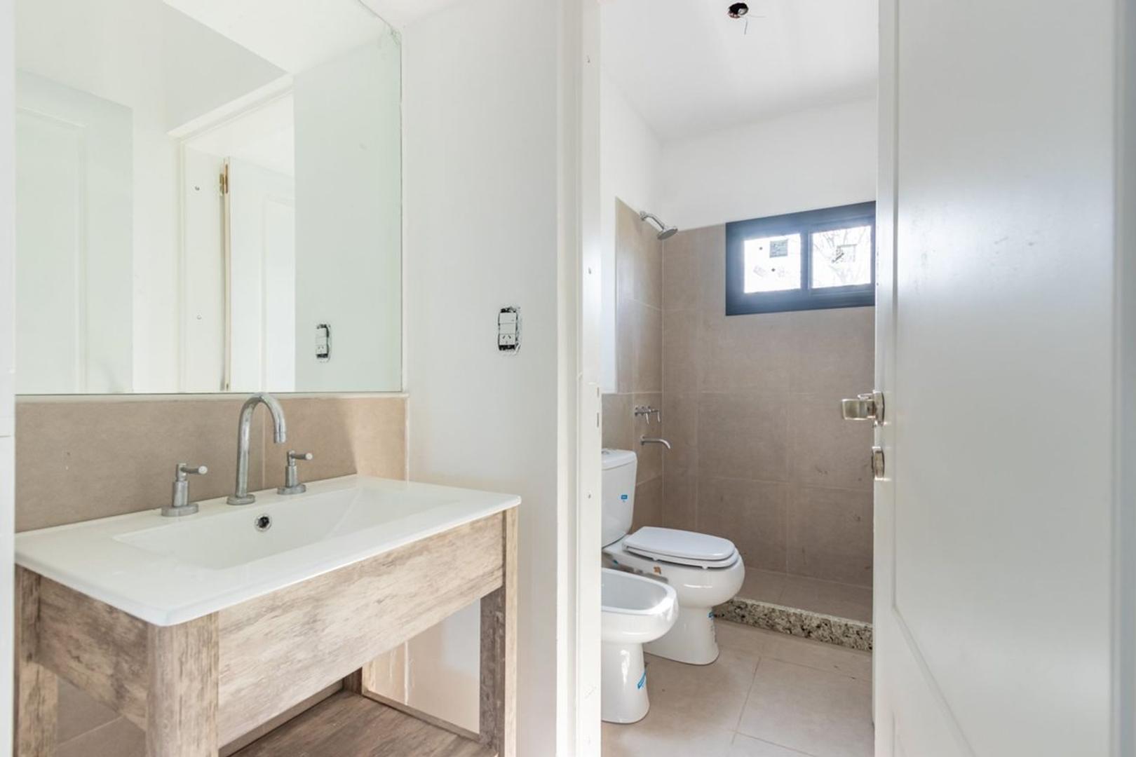 Casa en Alquiler en Roldan, $ 1.300.000