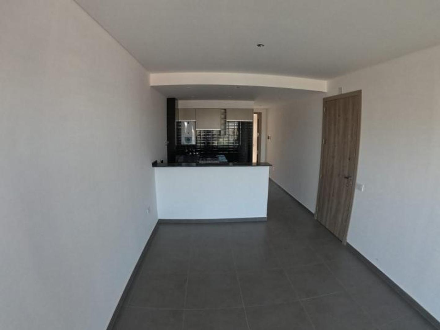 Alberdi, J B 400 5 B