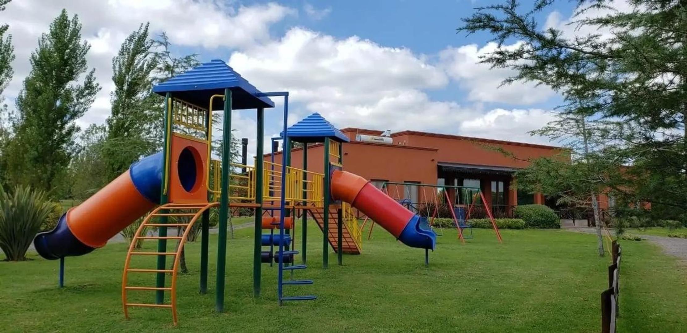 Terreno en Venta de 2144,0 m2