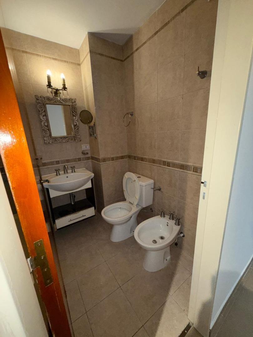 Departamento en Alquiler de 4 ambientes