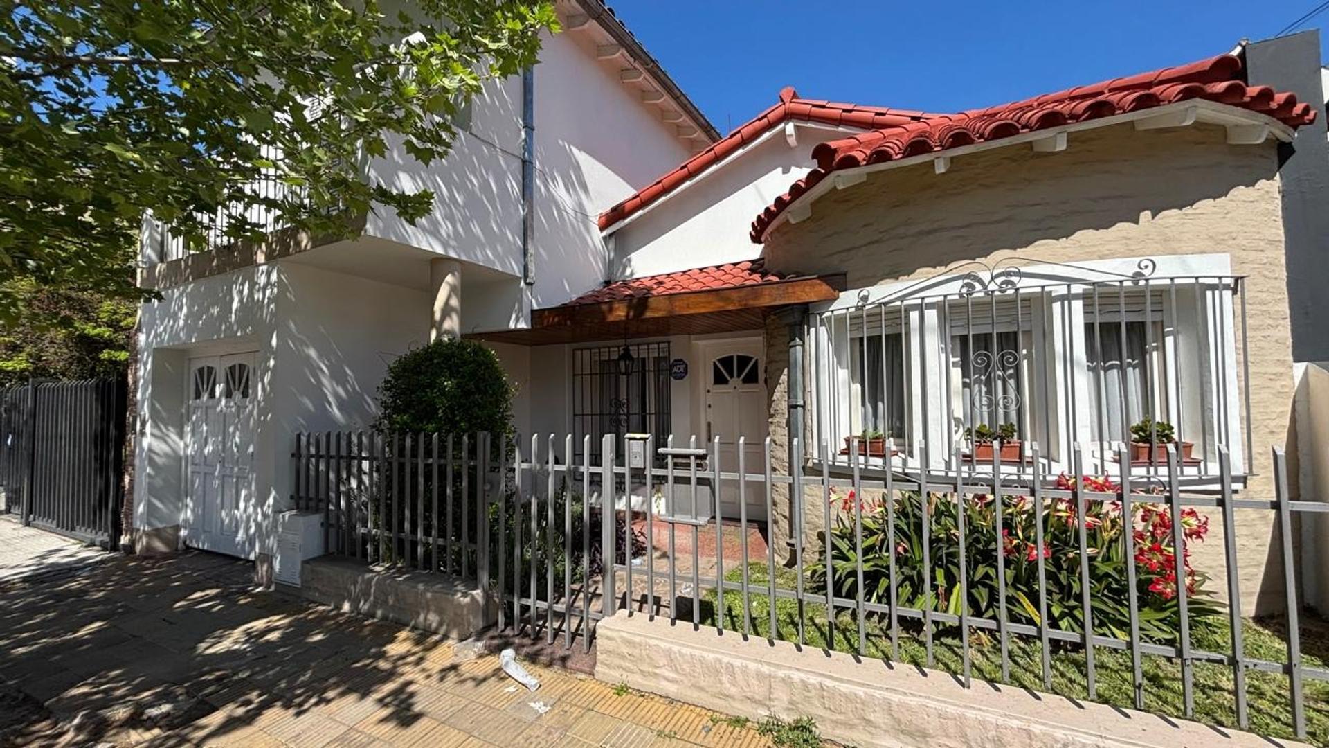 CHALET 4 AMBIENTES VENTA RAMOS MEJIA