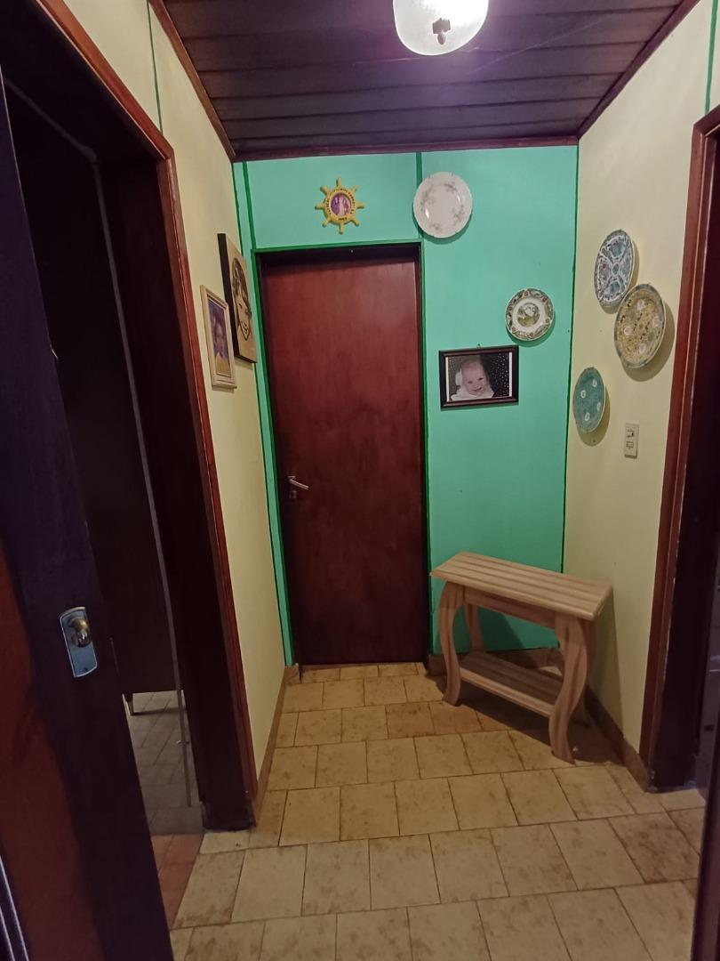 Casa en Alquiler con 1 cochera