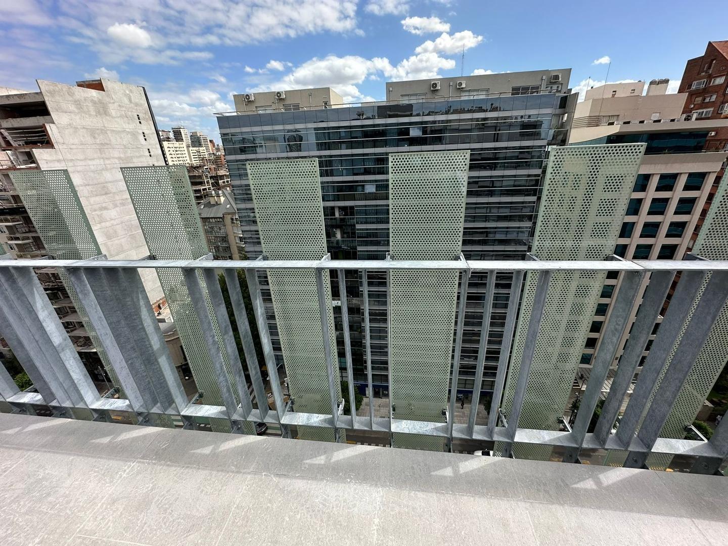 Oficina 4 ambientes con 2 baños