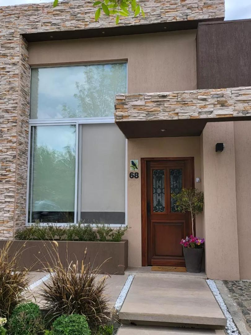 Barrio Privado Las Acacias 100