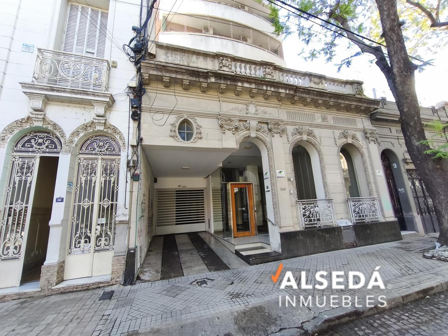 Departamento 2 / 3 dormitorios en venta , cochera, amenities, zona rio.