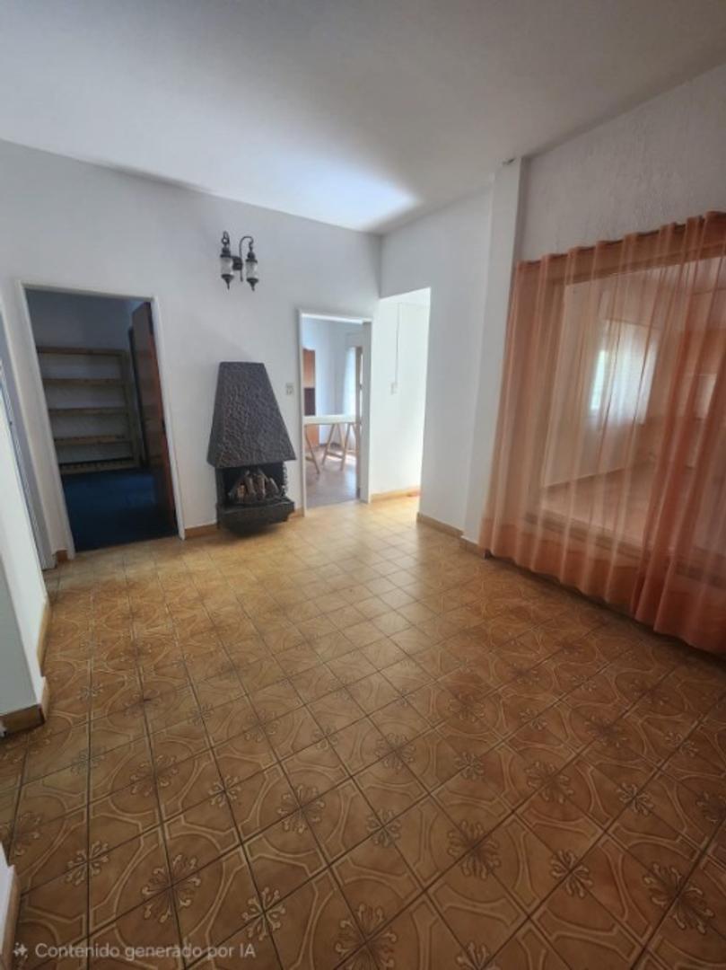 Depto Tipo Casa en Alquiler de 3 ambientes