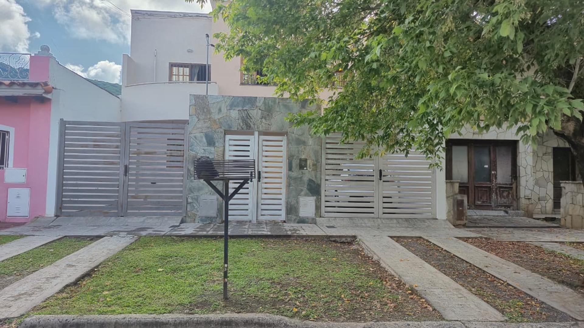 DUPLEX EN VENTA EN TRES CERRITOS