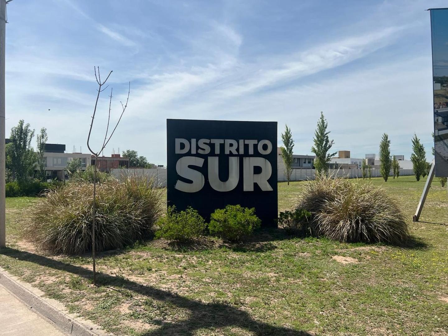 Lote a la venta B° Distrito Sur zona Residencial