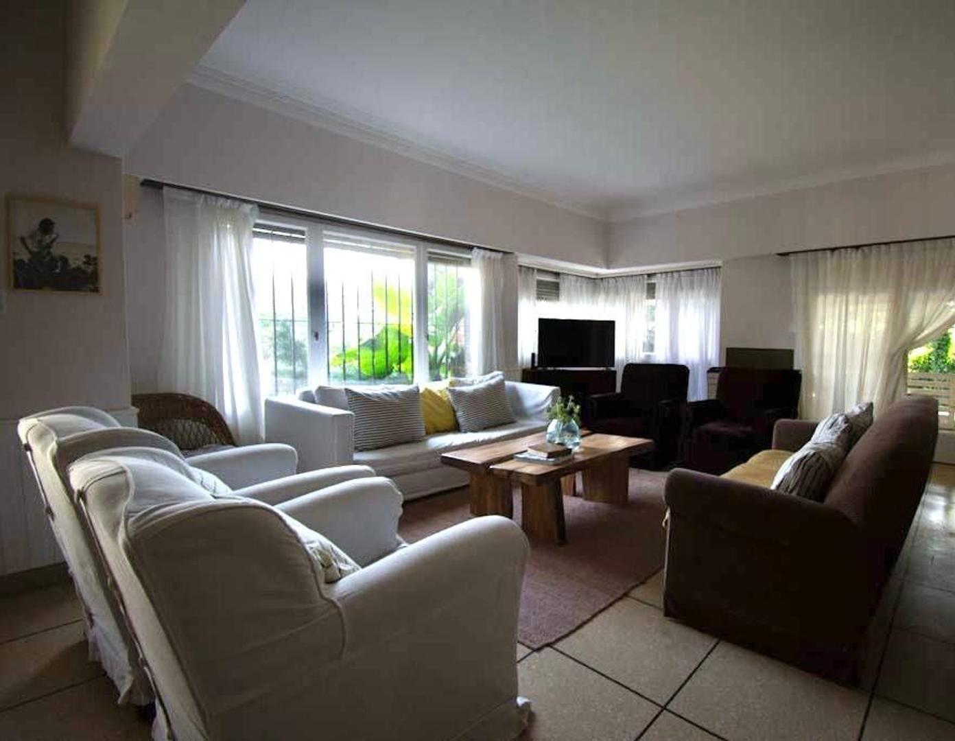 ALQUILER TEMPORARIO CHALET MAR DEL PLATA  5 DORMIT