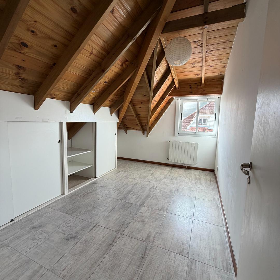 Departamento en Alquiler con 2 cocheras