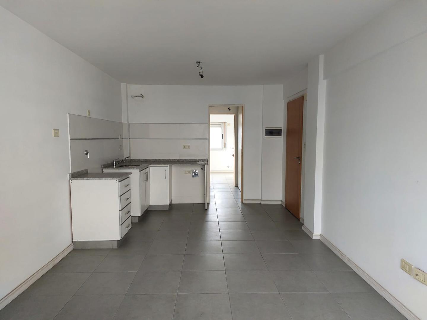 Belgrano 848 , Piso 4