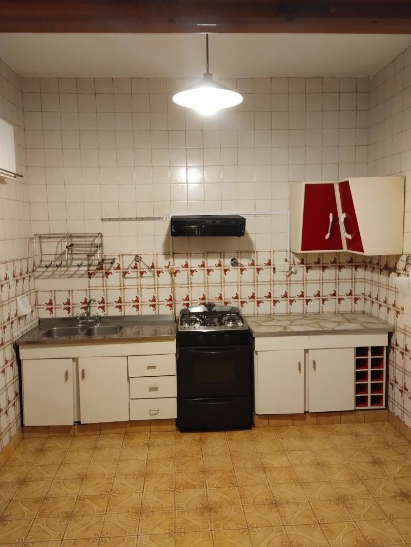 Depto Tipo Casa 2 ambientes con 1 baño