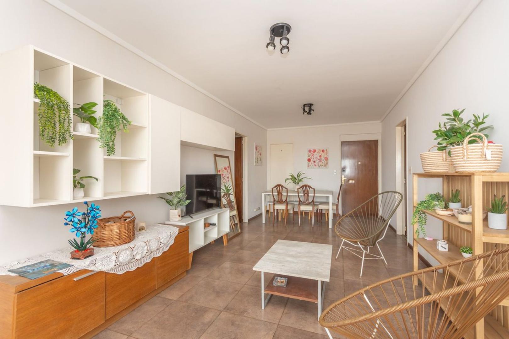Venta depto 4 amb y dep Caballito Baulera comodo