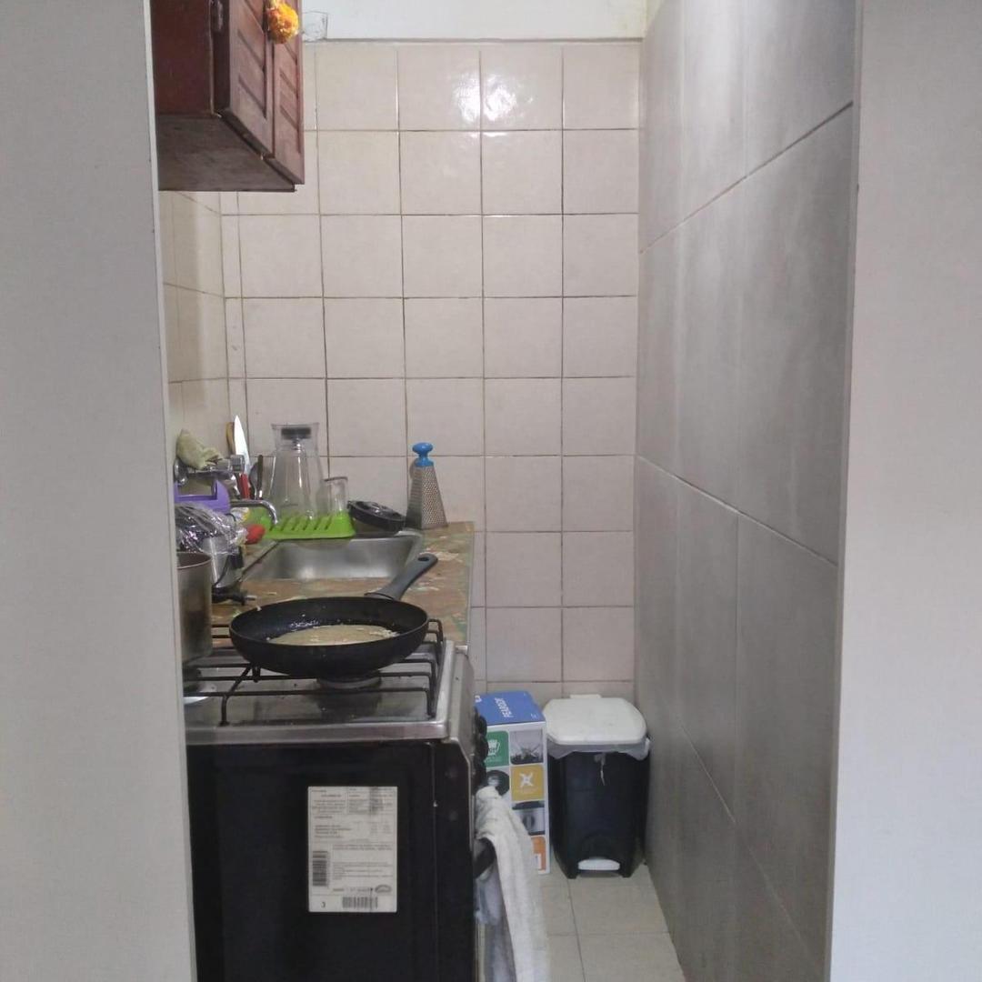 LOCAL con altillo- Ituzaingó Sur