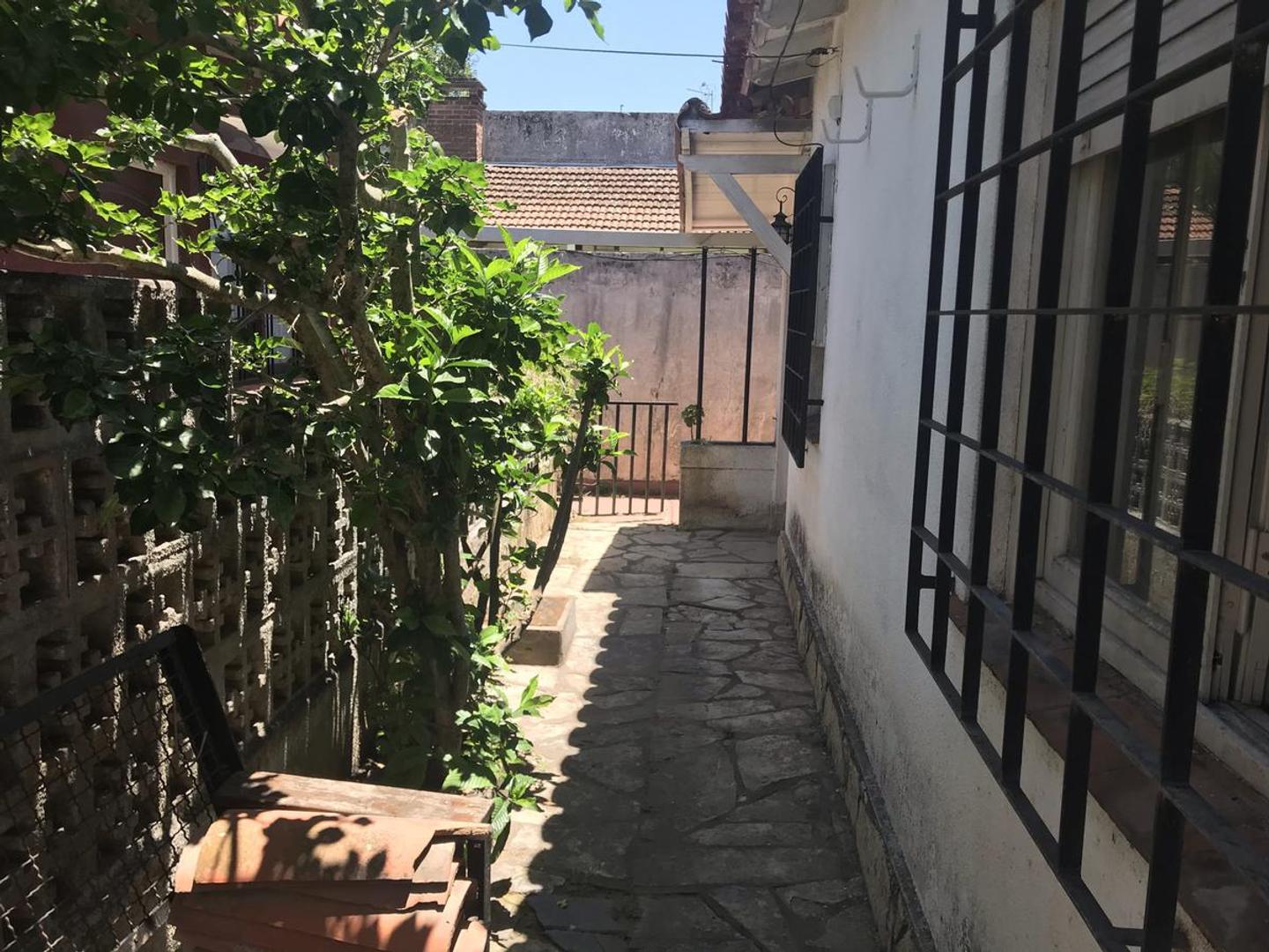 Depto Tipo Casa en Venta de 1 dormitorio