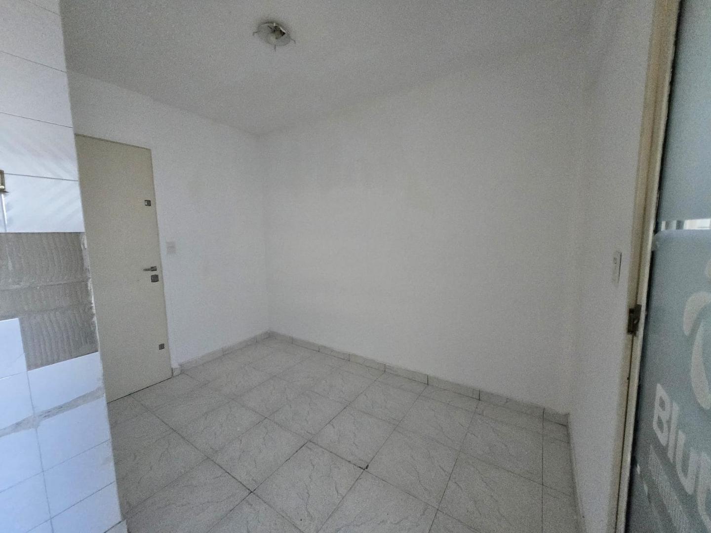 Departamento en Alquiler en Flores, $ 900.000