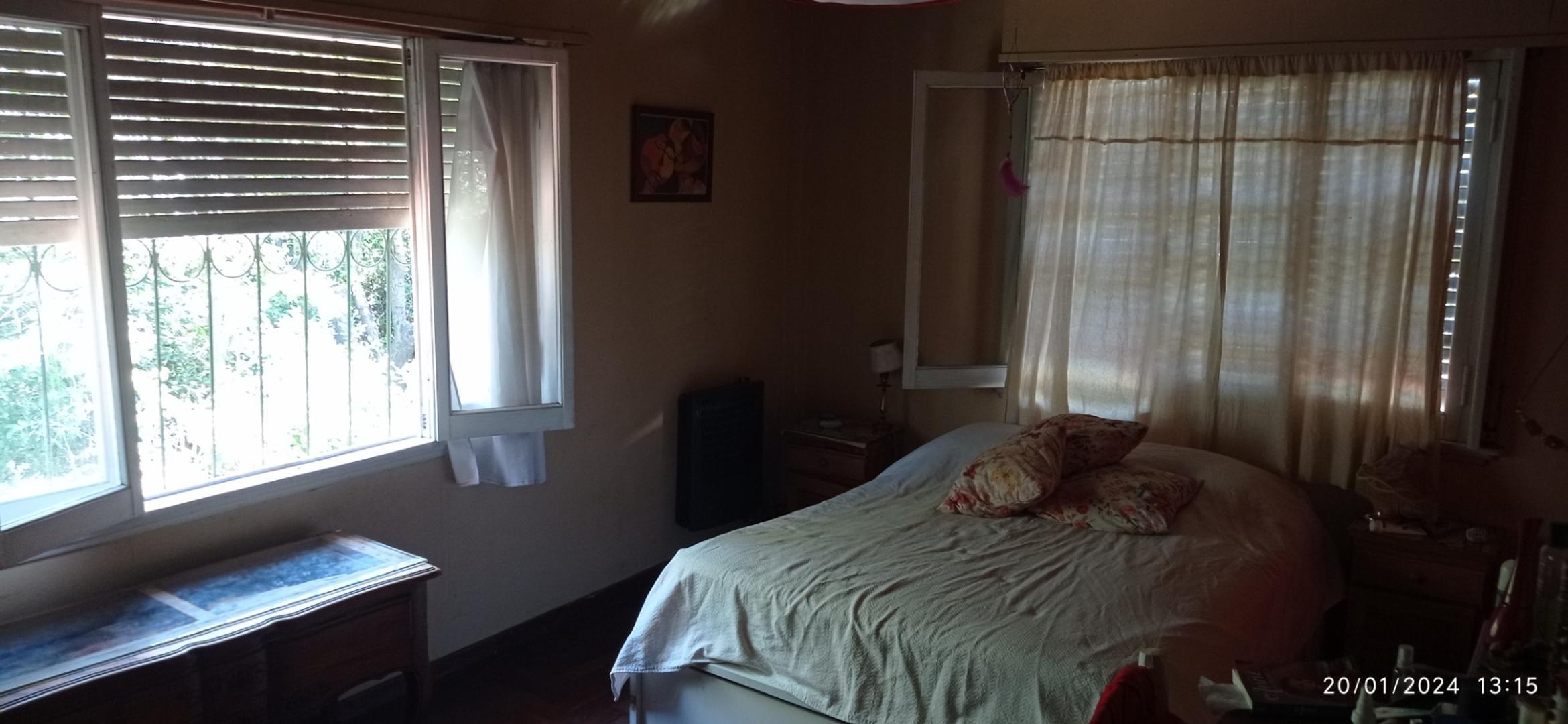 Casa en venta de 2 plantas en excelente ubicacion