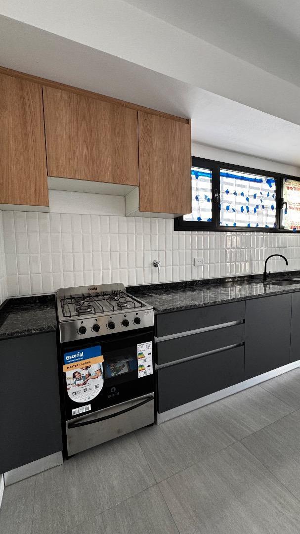 CASA EN VENTA - MERLO