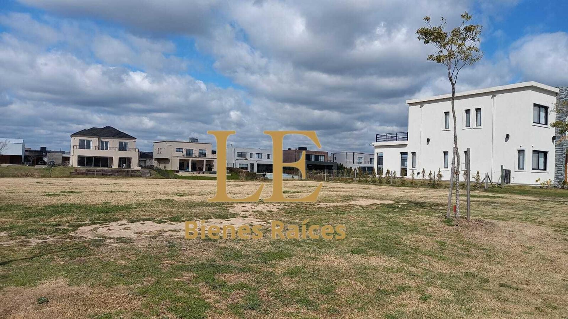 Terreno en Venta de 779,0 m2