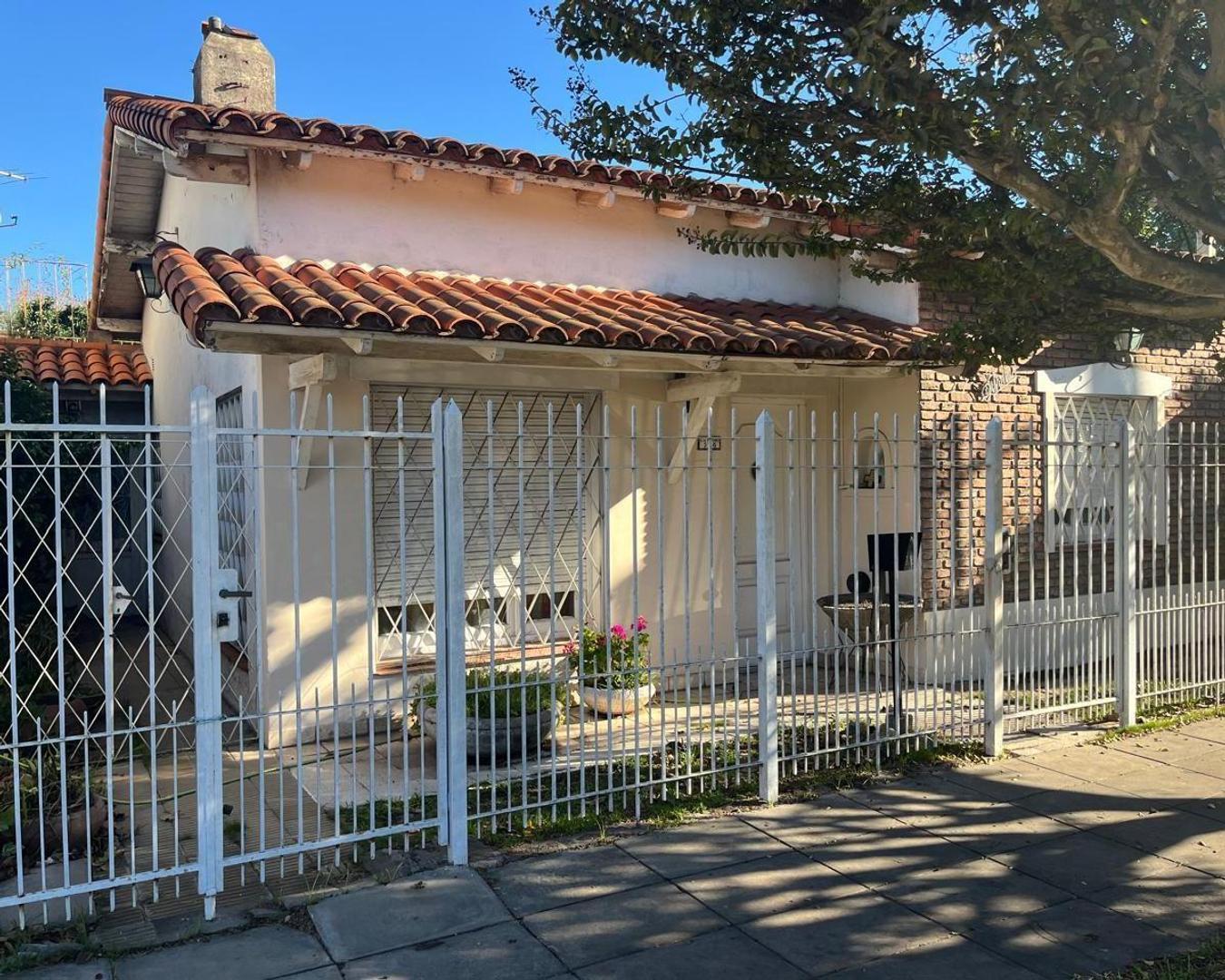 Chalet a reciclar Castelar Sur