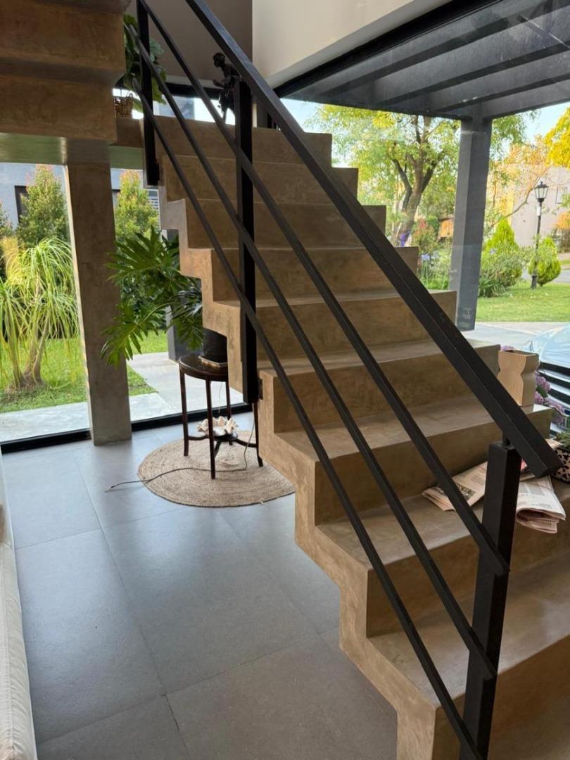 Casa en Venta 1 año