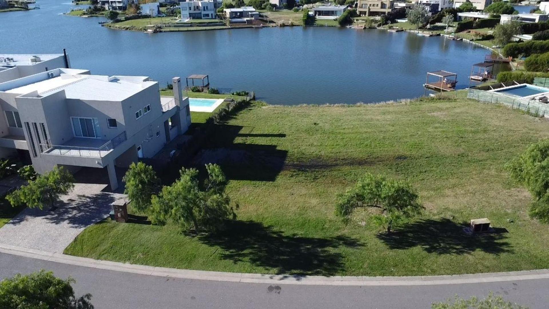 Lote en venta a la laguna area 5 San Sebastian