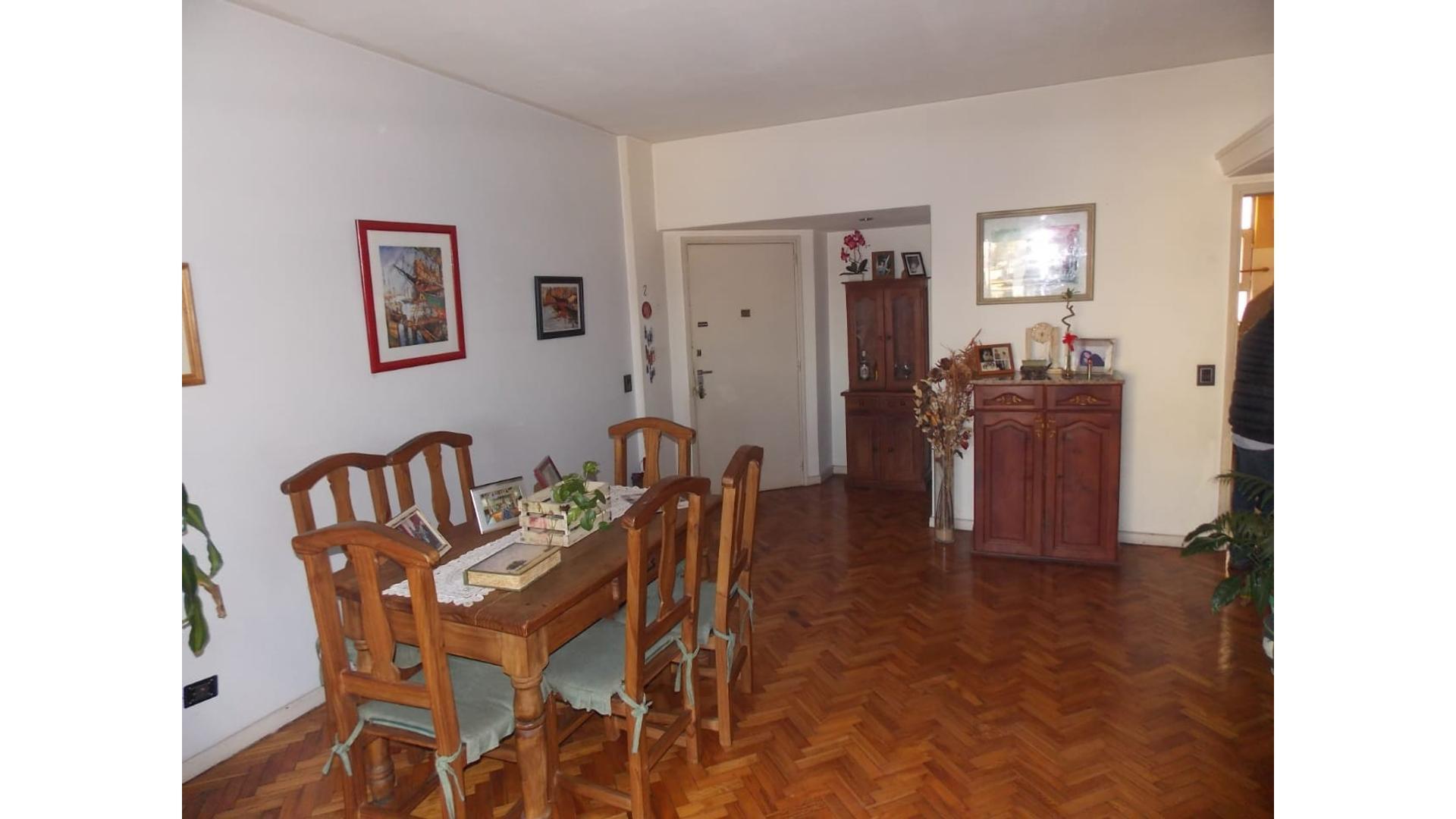 Departamento en Venta en Olivos Vias/Maipu, USD 170.000