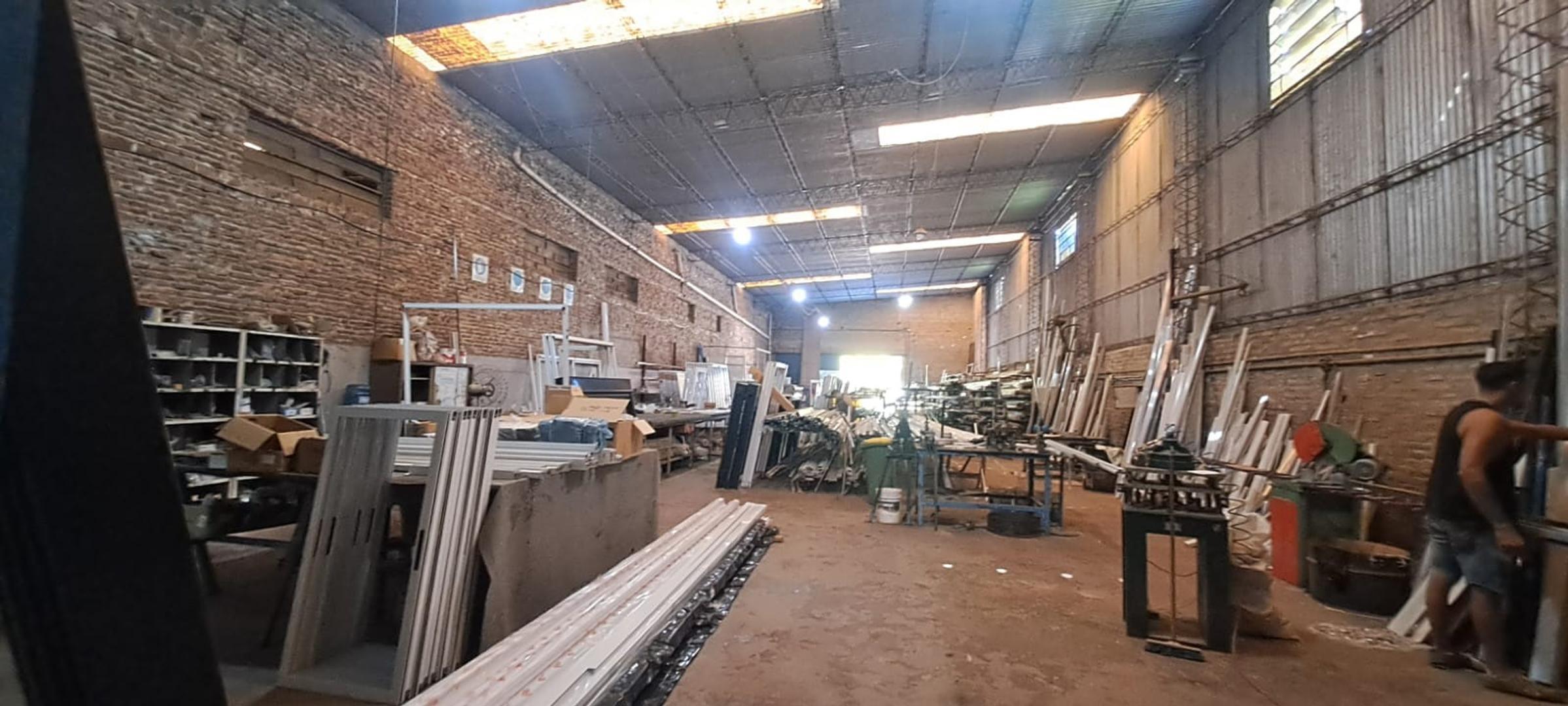 Galpon en Alquiler en Granadero Baigorria, $ 1.600.000