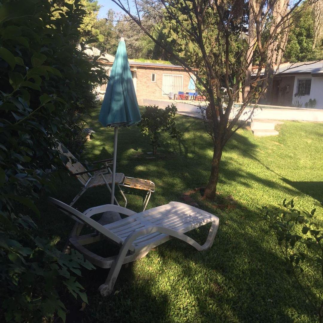 Casa en Venta con 1 cochera