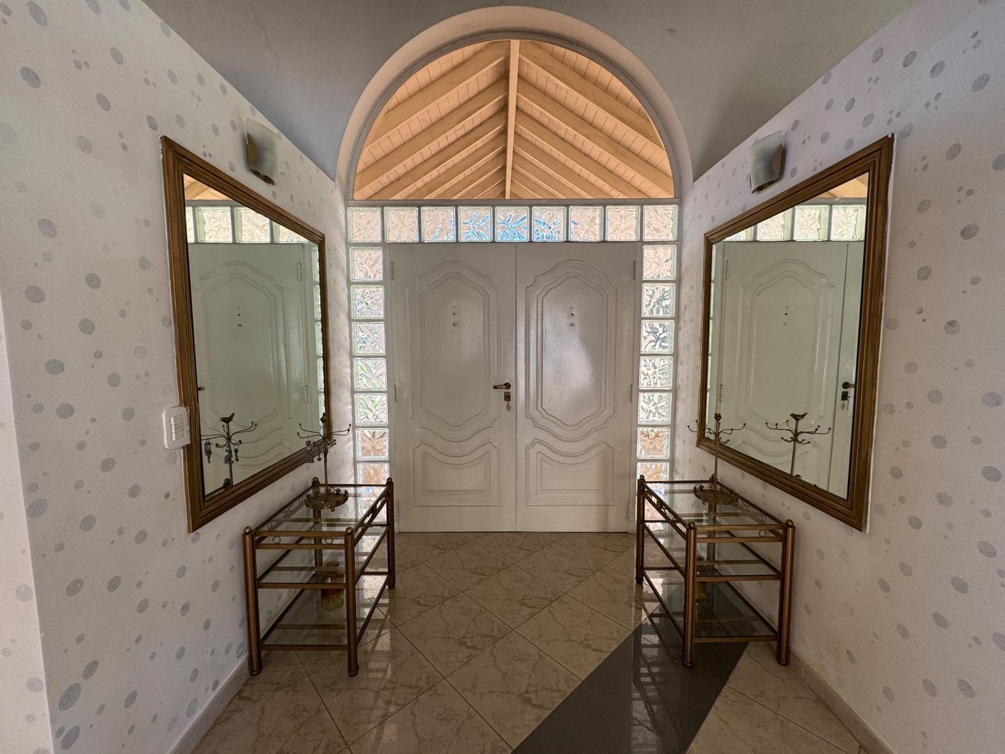 Casa en Alquiler de 5 dormitorios