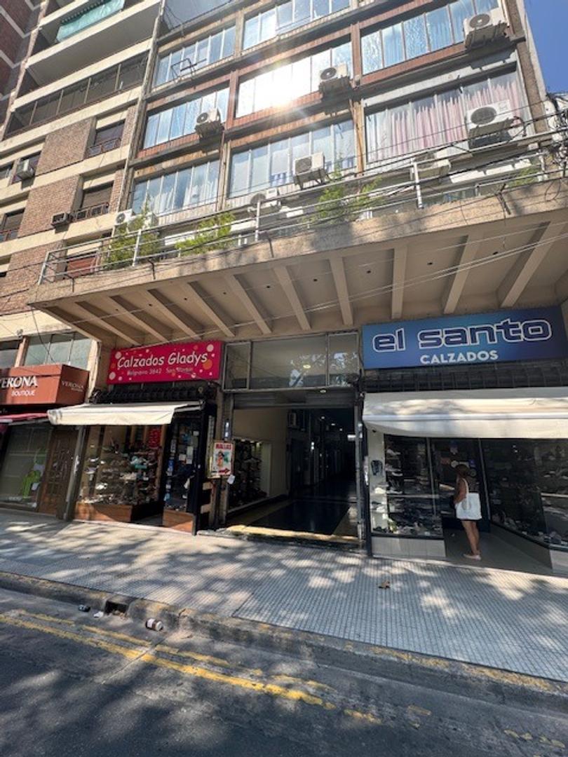 Belgrano 3838 , Piso 2