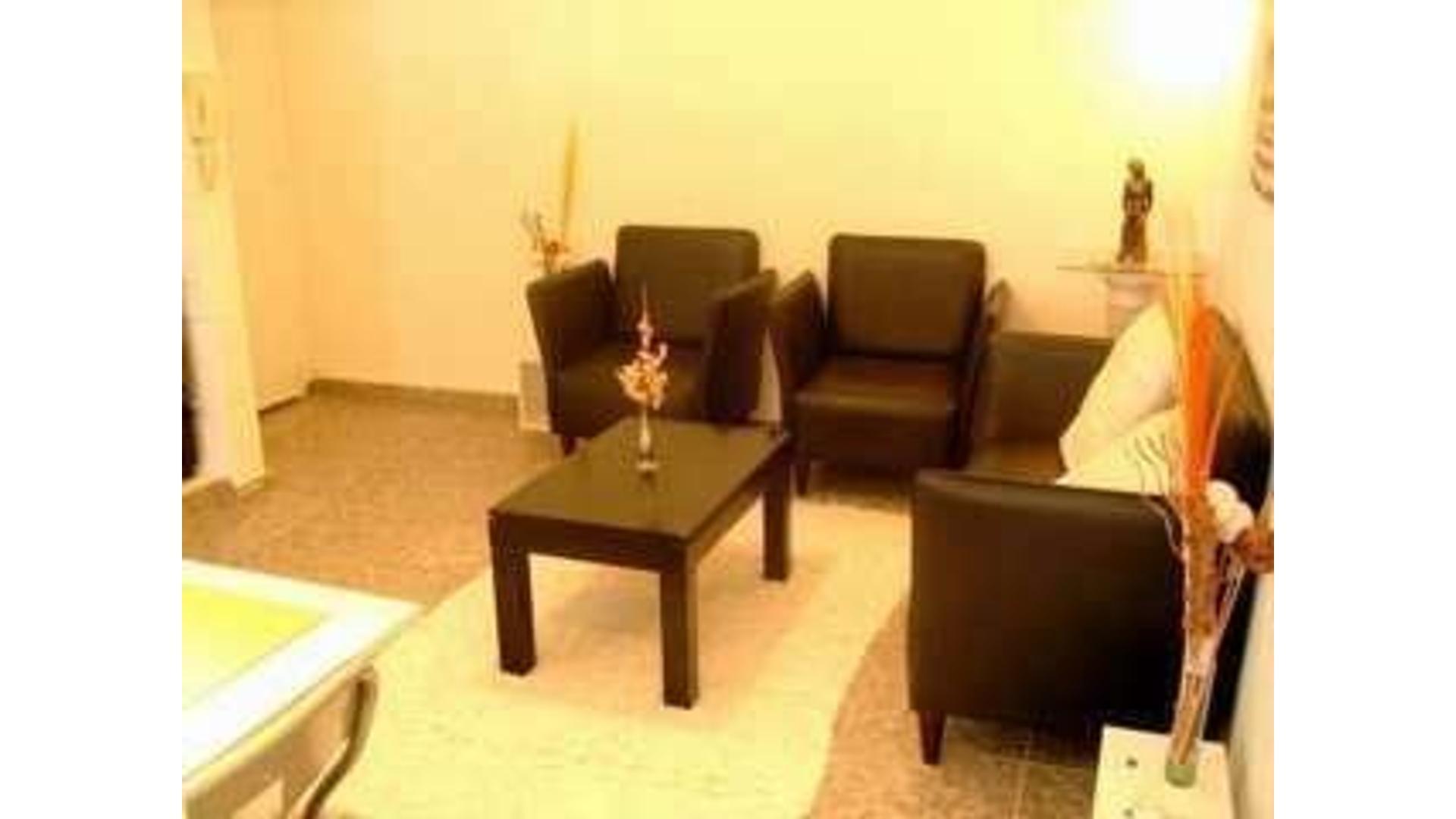 Excelente AMB Palermo