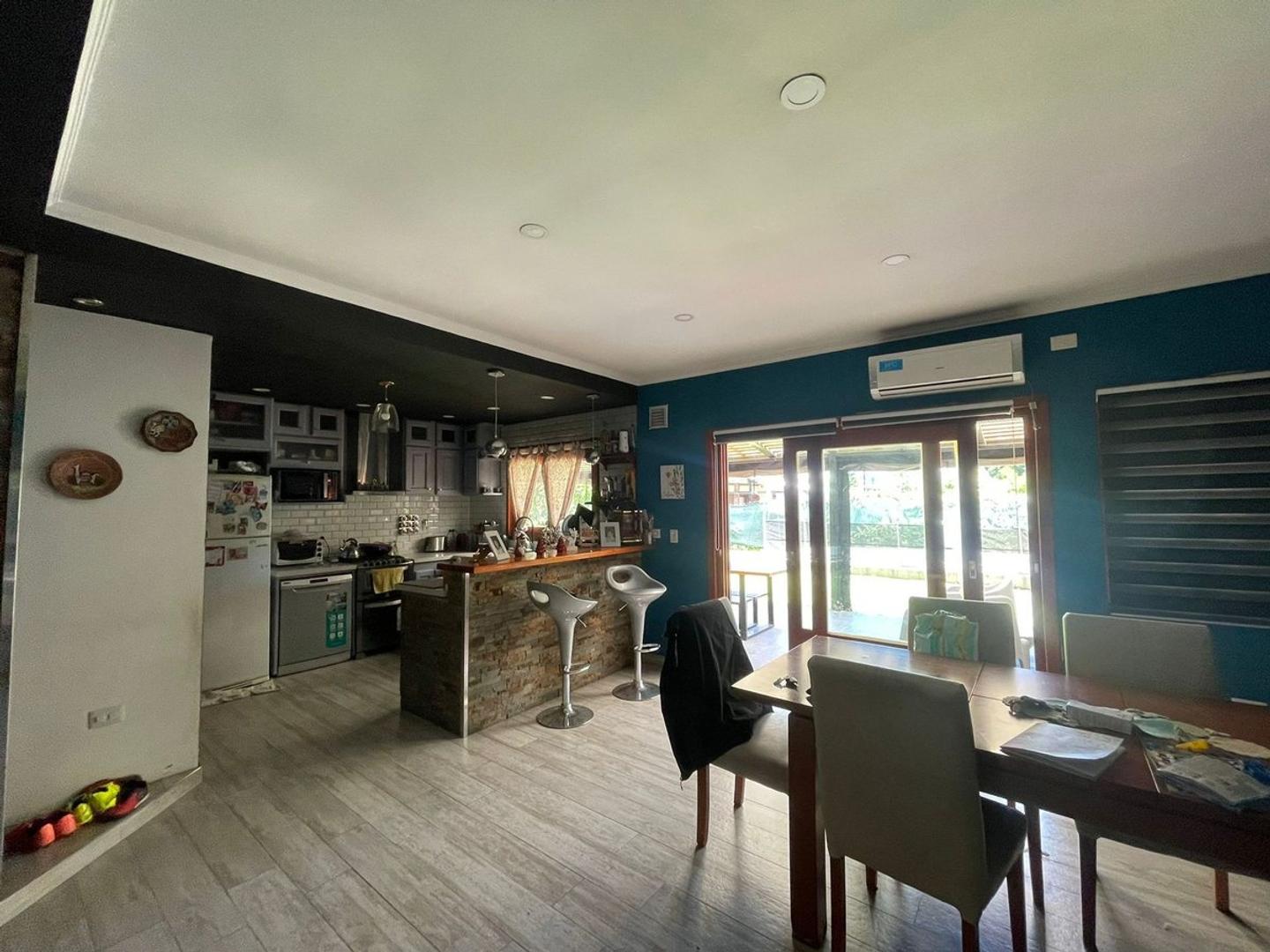 Avenida Jorge Newbery 300