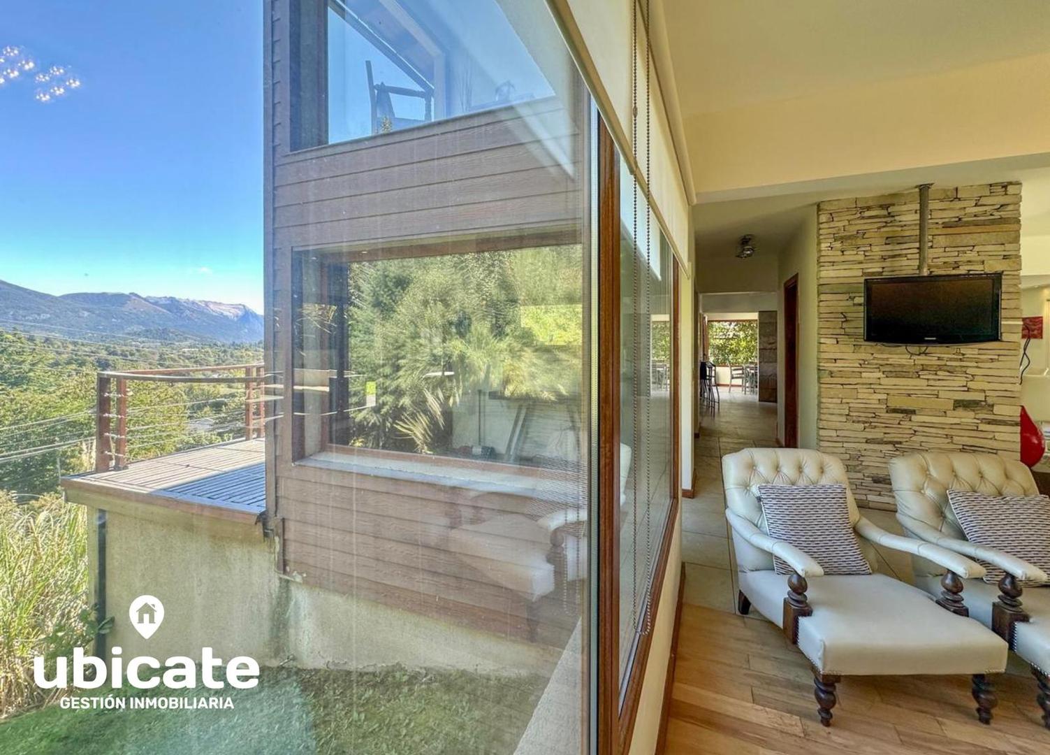 Casa 7 ambientes con 3 baños