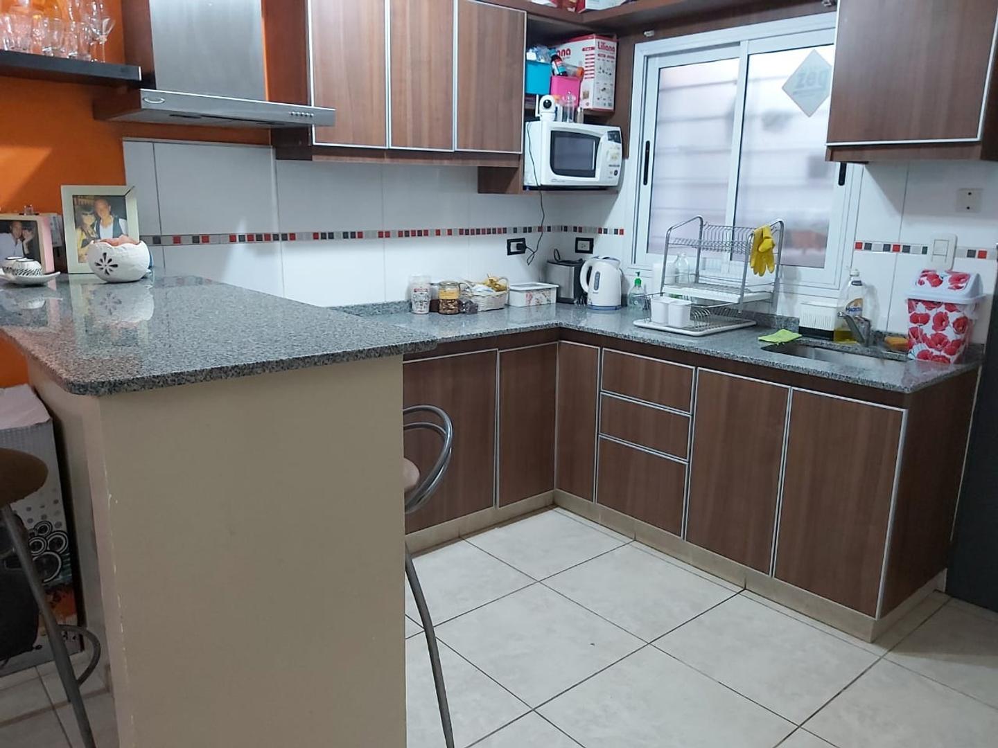 DUPLEX EN VENTA :: 3 AMBIENTES :: ITUZAINGO