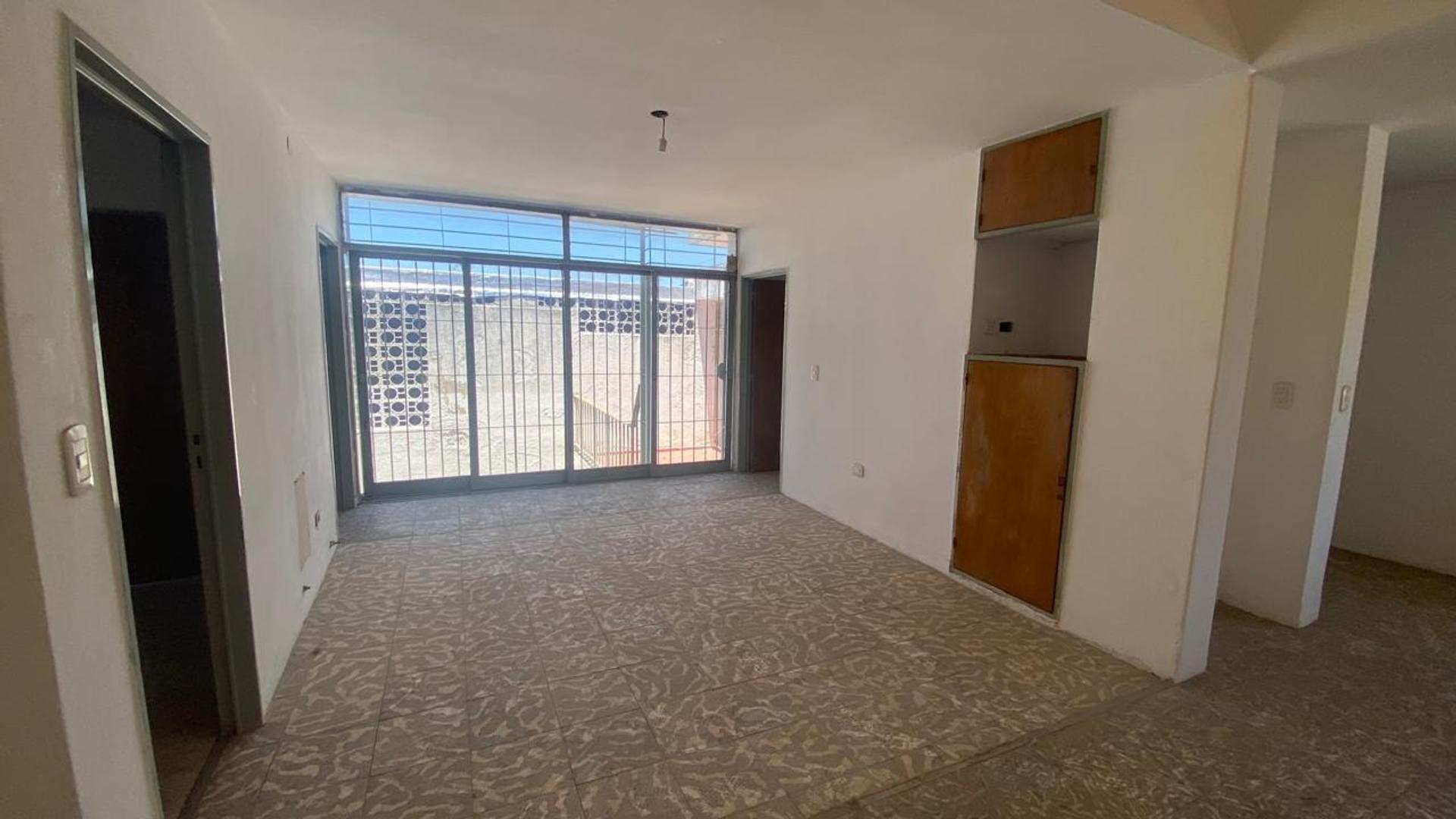 Santiso Y Moscoso 1400