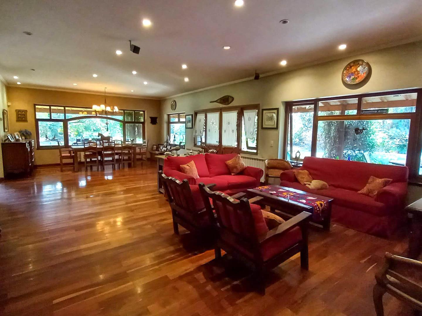 Casa en Venta de 4 dormitorios