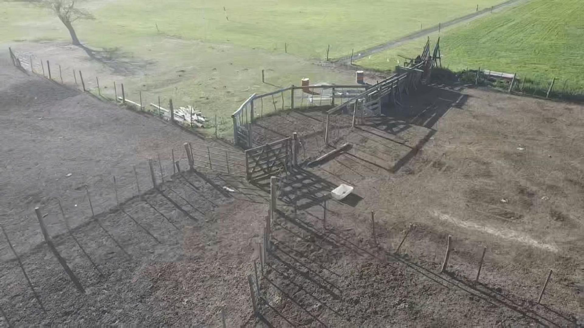 VENTA/CAMPO GANADERO/SOBRE RUTA/AURELIA