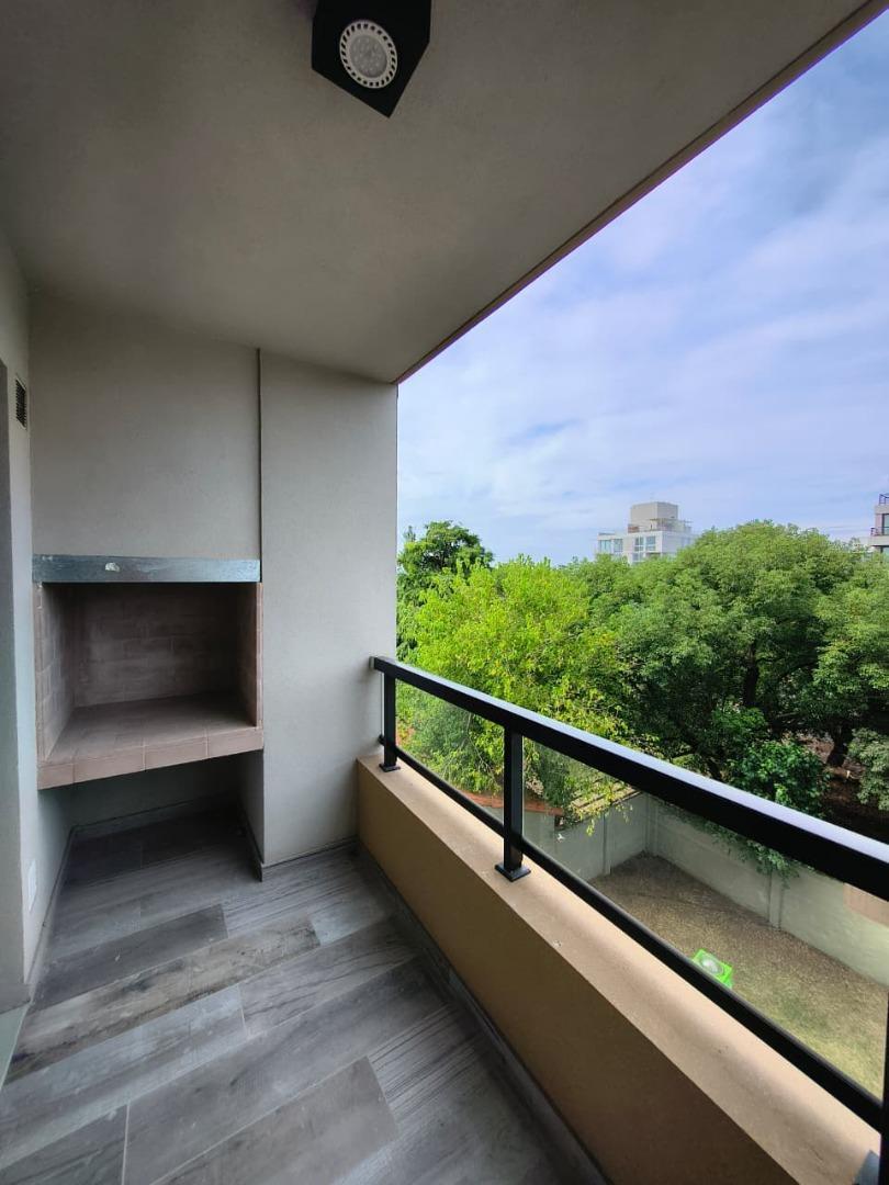 Departamento en Alquiler con 1 cochera