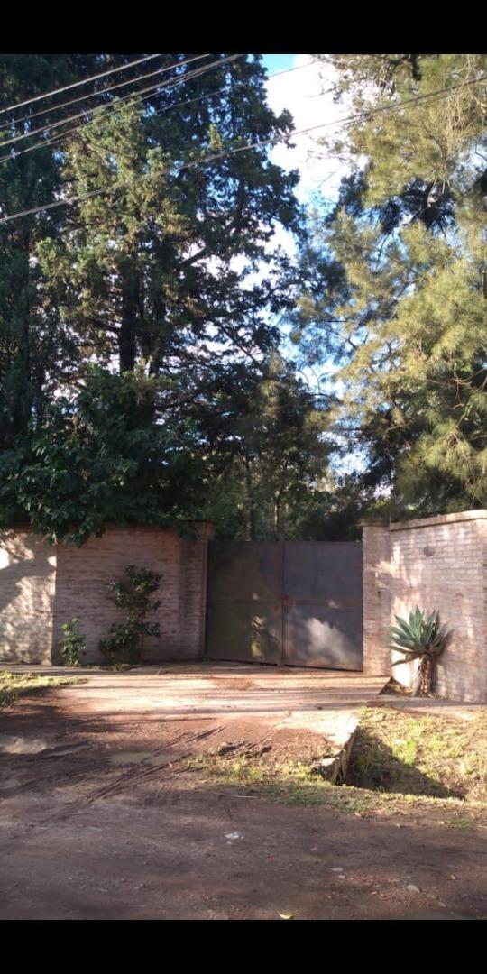 CASA SOBRE LOTE 18 X 49 GRAN PARQUE